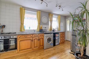 Kitchen- click for photo gallery